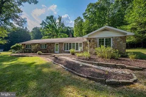 479 Underwood Rd, Oakland, MD 21550