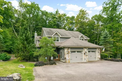 160 Mystic Creek Trl #2A, Oakland, MD 21550
