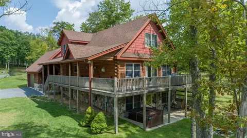 28 Sandstone Cir, Mc Henry, MD 21541