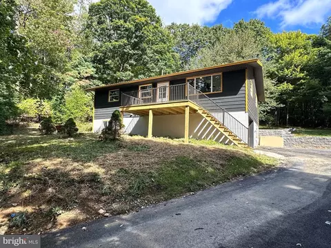 5267 George Washington Hwy, Oakland, MD 21550