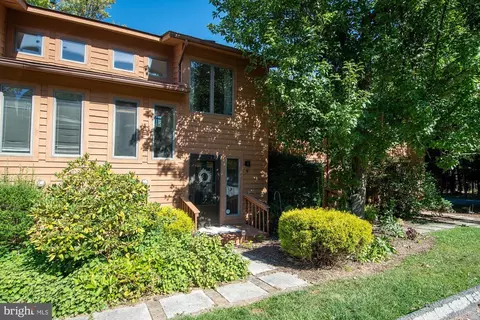 9 Laurel Brook Dr #9, Oakland, MD 21550