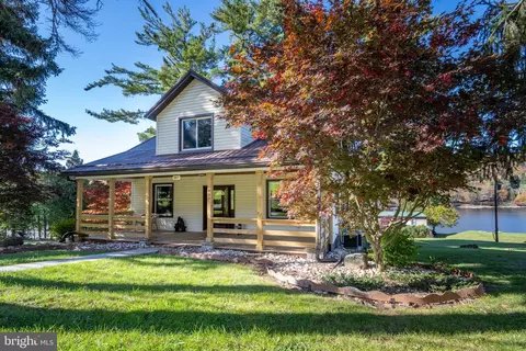 887 Deep Creek Dr #7, Mc Henry, MD 21541