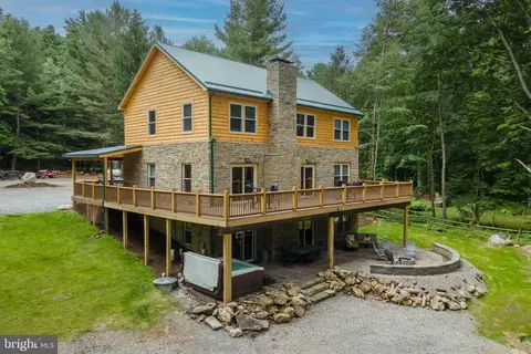 93 Skippers Point Rd, Oakland, MD 21550
