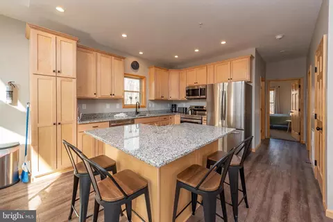 Kitchen - 367 Fern Loop Dr, Mc Henry, MD 21541 photo 4 of 4