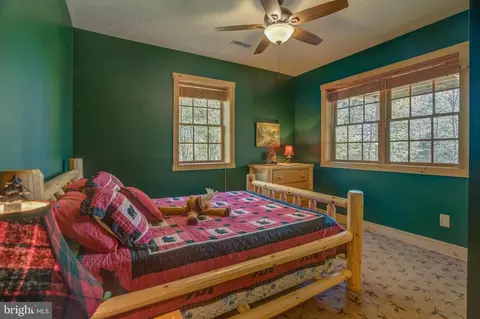 Bedroom - 283 Highline Dr, Mc Henry, MD 21541 photo 16 of 18