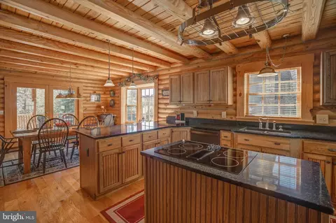 Kitchen - 283 Highline Dr, Mc Henry, MD 21541 photo 4 of 4