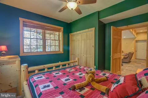 Bedroom - 283 Highline Dr, Mc Henry, MD 21541 photo 18 of 18