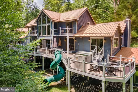 2463 Mayhew Inn Rd, Oakland, MD 21550