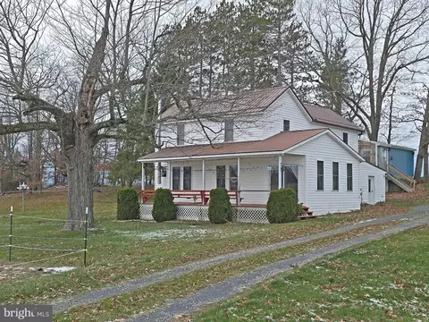 3941 Pleasant Valley Rd, Oakland, MD 21550