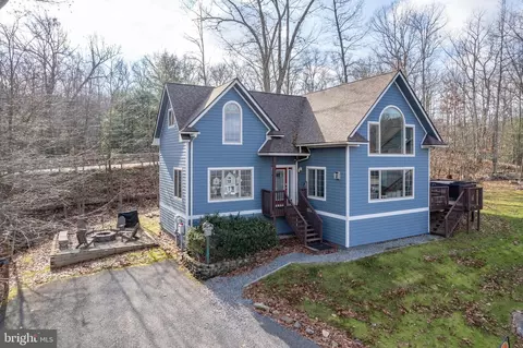 158 Silver Tree Ln, Oakland, MD 21550