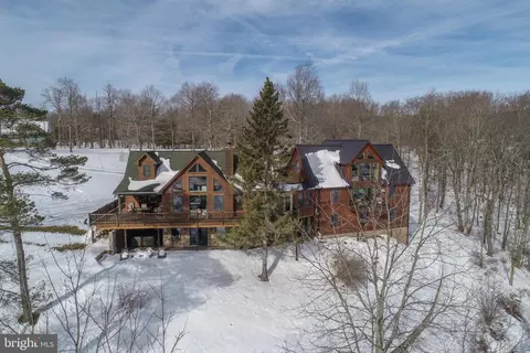 128 Savannah Dr, Swanton, MD 21561