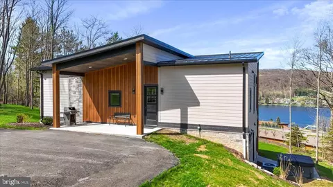 Exterior - 241 Fairgate Rd, Mc Henry, MD 21541 photo 6 of 30