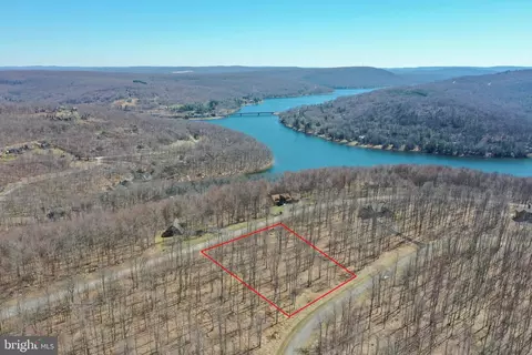 29 Fern Loop, Mc Henry, MD 21541
