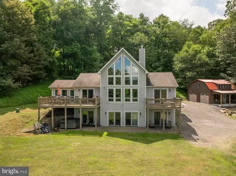 139 Overlook Ridge Dr, Oakland, MD 21550