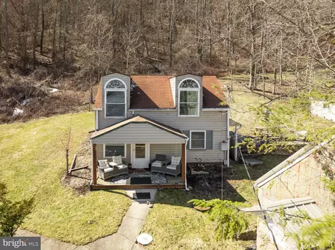 41 Fox Den Rd, Oakland, MD 21550