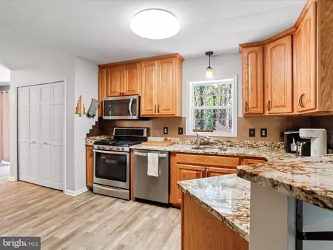 Kitchen - 404 Pine Grove Rd, Lonaconing, MD 21539 photo 2 of 4
