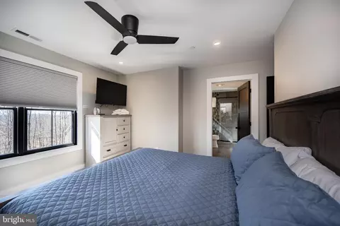 Bedroom - 415 Mountaintop Rd, Mc Henry, MD 21541 photo 14 of 18