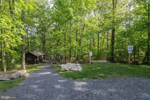 Exterior - 415 Mountaintop Rd, Mc Henry, MD 21541 photo 9 of 20