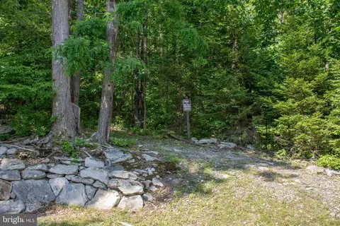 Exterior - 415 Mountaintop Rd, Mc Henry, MD 21541 photo 10 of 20