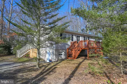 655 Bray School Rd, Oakland, MD 21550