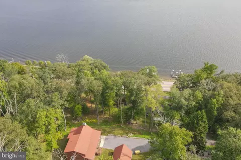 249 Marys Ln, Oakland, MD 21550