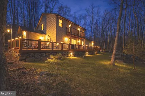 328 Stool Rock Rd, Oakland, MD 21550