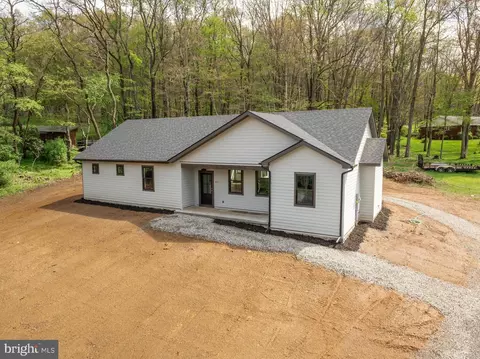 601 Hope Ave, Oakland, MD 21550