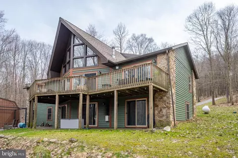 458 Moonlight Dr, Grantsville, MD 21536