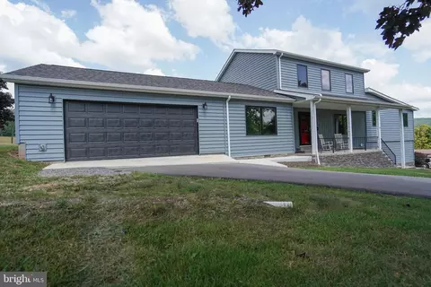 Exterior - 208 Drane Dr, Accident, MD 21520 photo 2 of 10