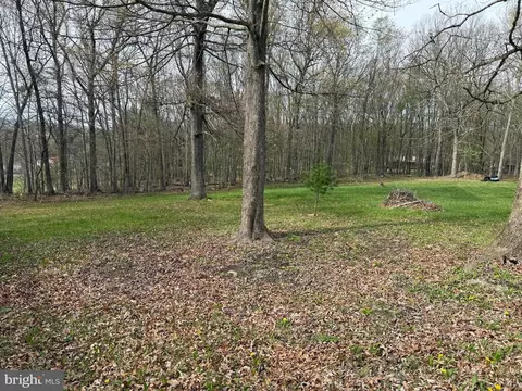 142 Matthew Rd, Oakland, MD 21550