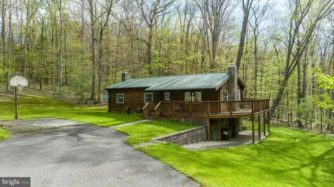 290 Crellin Underwood Rd, Oakland, MD 21550