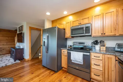 Kitchen - 74 Misty Meadows Dr, Swanton, MD 21561 photo 4 of 4