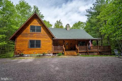 532 Pine Grove Rd, Lonaconing, MD 21539