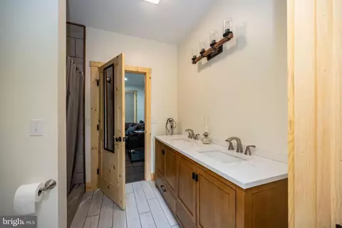 Bath - 120 Daisy Dr, Mc Henry, MD 21541 photo 2 of 4