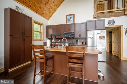Kitchen - 120 Daisy Dr, Mc Henry, MD 21541 photo 4 of 4