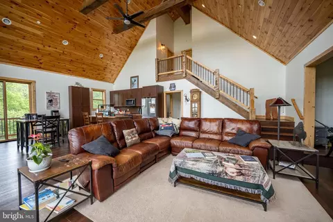 Living - 120 Daisy Dr, Mc Henry, MD 21541 photo 1 of 2