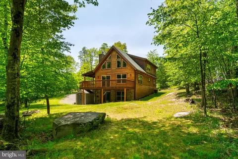 181 Grand Estates Dr, Mc Henry, MD 21541