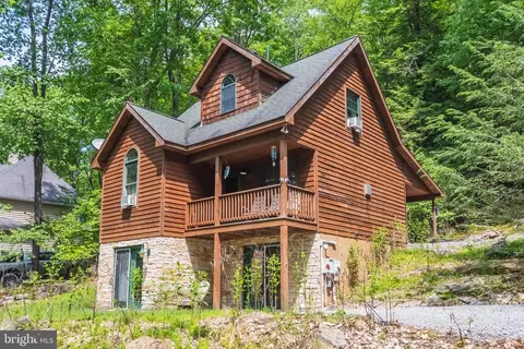 333 Sloan Tract Rd, Oakland, MD 21550