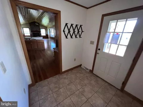 Entry Way - 520 Marsh Hill Rd, Mc Henry, MD 21541 photo 1 of 3