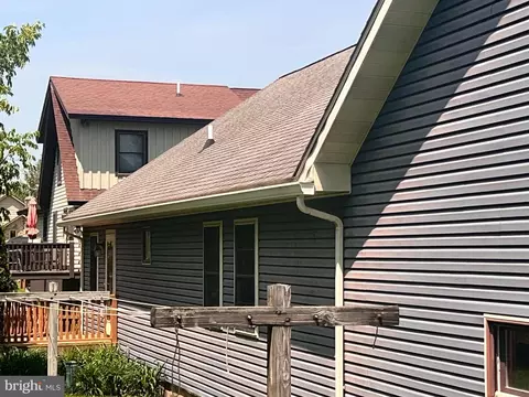 Exterior - 520 Marsh Hill Rd, Mc Henry, MD 21541 photo 3 of 6