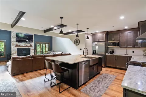 130 Lodestone Way, Mc Henry, MD 21541