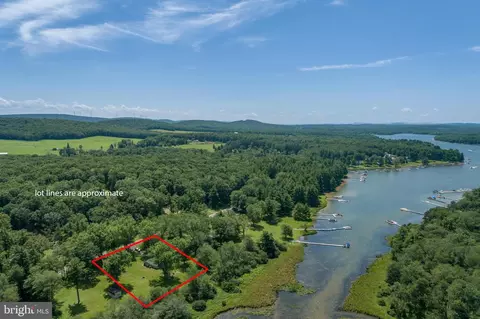 2043 Green Glade Rd, Swanton, MD 21561
