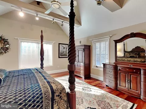 Bedroom - 3067 Shingle Camp Rd, Mc Henry, MD 21541 photo 3 of 4