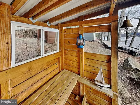 Exterior - 3067 Shingle Camp Rd, Mc Henry, MD 21541 photo 4 of 20