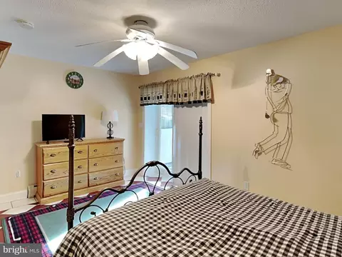 Bedroom - 3067 Shingle Camp Rd, Mc Henry, MD 21541 photo 4 of 4
