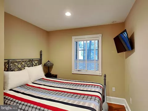 Bedroom - 3067 Shingle Camp Rd, Mc Henry, MD 21541 photo 1 of 4