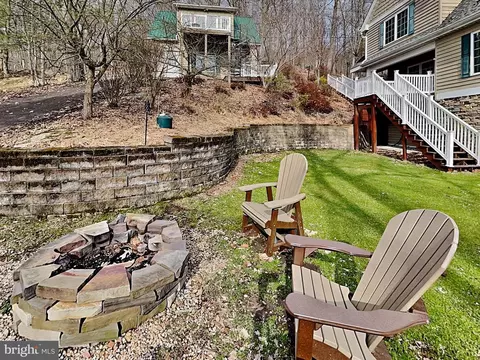 Exterior - 3067 Shingle Camp Rd, Mc Henry, MD 21541 photo 2 of 20