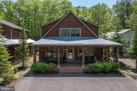 873 Paradise Hts, Oakland, MD 21550