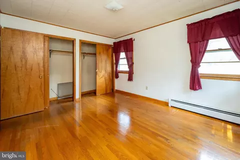 723 E Oak St, Oakland, MD 21550 photo 23