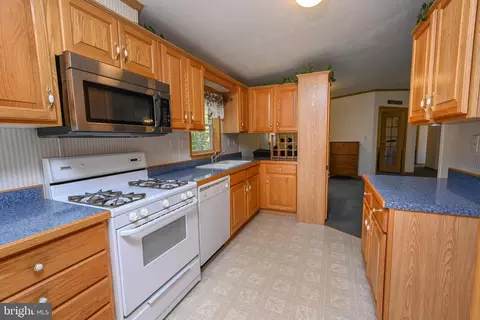 Kitchen - 332 High Point Dr, Swanton, MD 21561 photo 1 of 3
